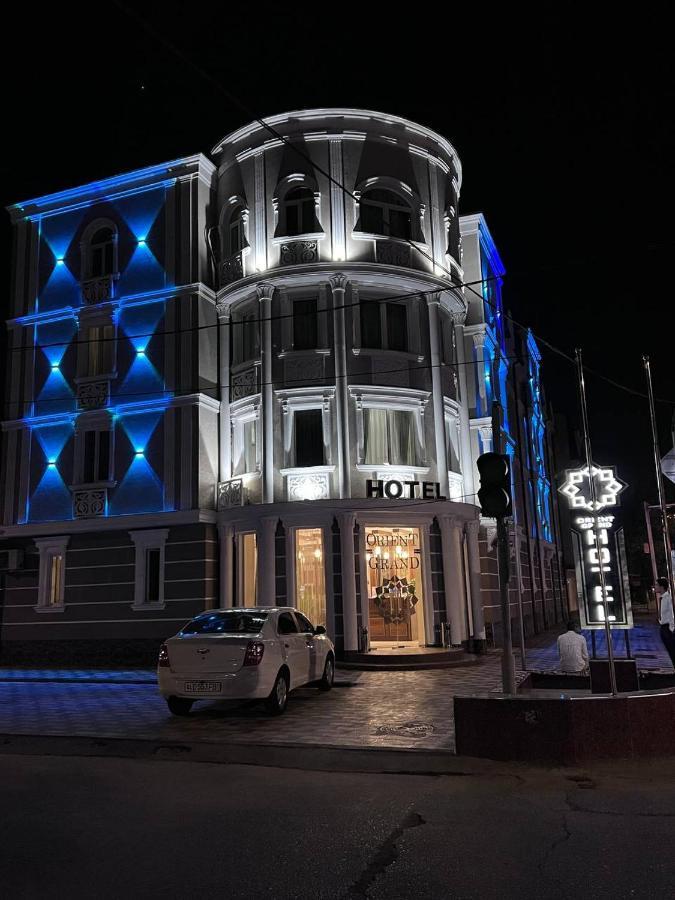 Hotel Orient Grand Taschkent Exterior foto